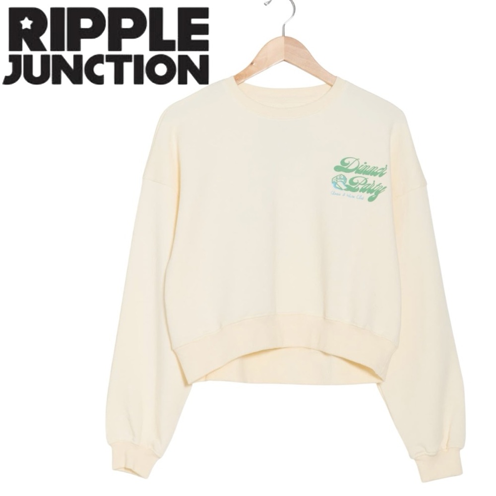 NWT Ripple Junction Cream Sweater with Green Graphic - Picture 7 of 7